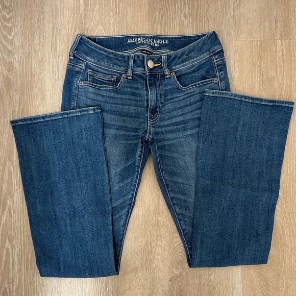 American Eagle Outfitters Women's Super Stretch Kick Boot Dark Blue Jeans Size 6 - Picture 1 of 7